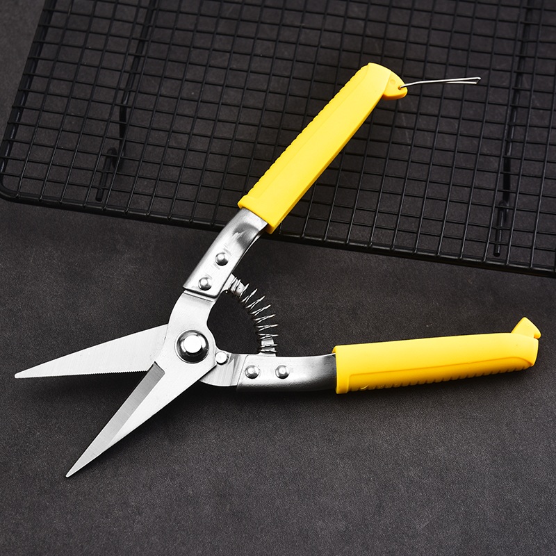 Sheet metal snips detail 4